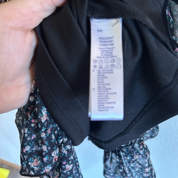 Forever 21 Black Floral Casual Sleeveless
Mini Dress Women's Size small - Picture 8 of 10